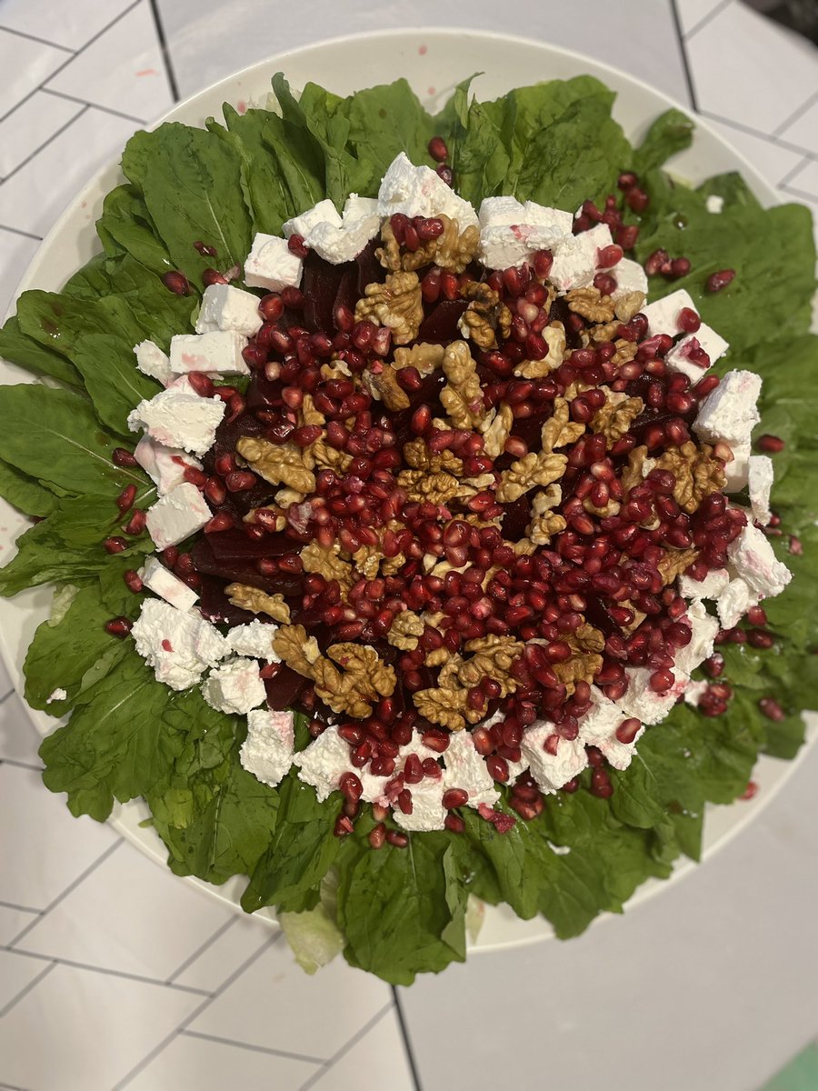 #hanouda_recipe😋😋 #cookedwithlove #homemadewithlove 
 #healthyfood #healthylifestyle #foodstagram #foodies #foodlover #foodblogger #sweet #lebanon #instafood #beirutlebanon #beirut#uae #ksa #lebanon #viral #recipe #instadaily #explore #explorepage #وصفات_سهله #وصفات_طبخ