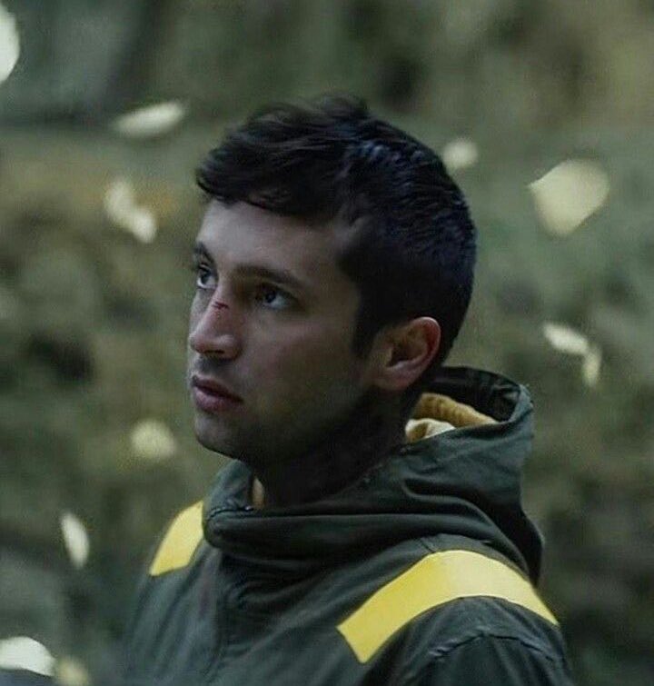 pres ⭑ tweet media