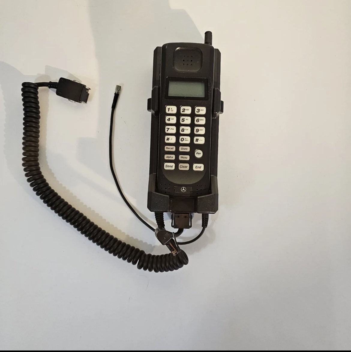 Got a new phone for my w124 🤟