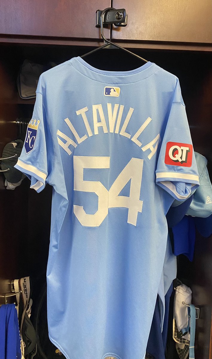 DanAlt3225's tweet photo. 💧 5️⃣4️⃣ 

#Royals https://t.co/PINB0Kl3L7