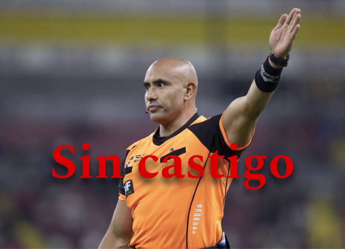EdgarRomoGDL's tweet photo. A pesar de haber reconocido su error, La @CArbitrosMX @Arbitraje_MX deja impune a Edgar Allan Morales Olvera, árbitro que  del VAR en el partido @Chivas vs @MazatlanFC tras no hablarle a Adonai Escobedo y revisar las pantallas para marcar pena máxima. Que vergüenza @FMF https://t.co/edEtkMhSoZ