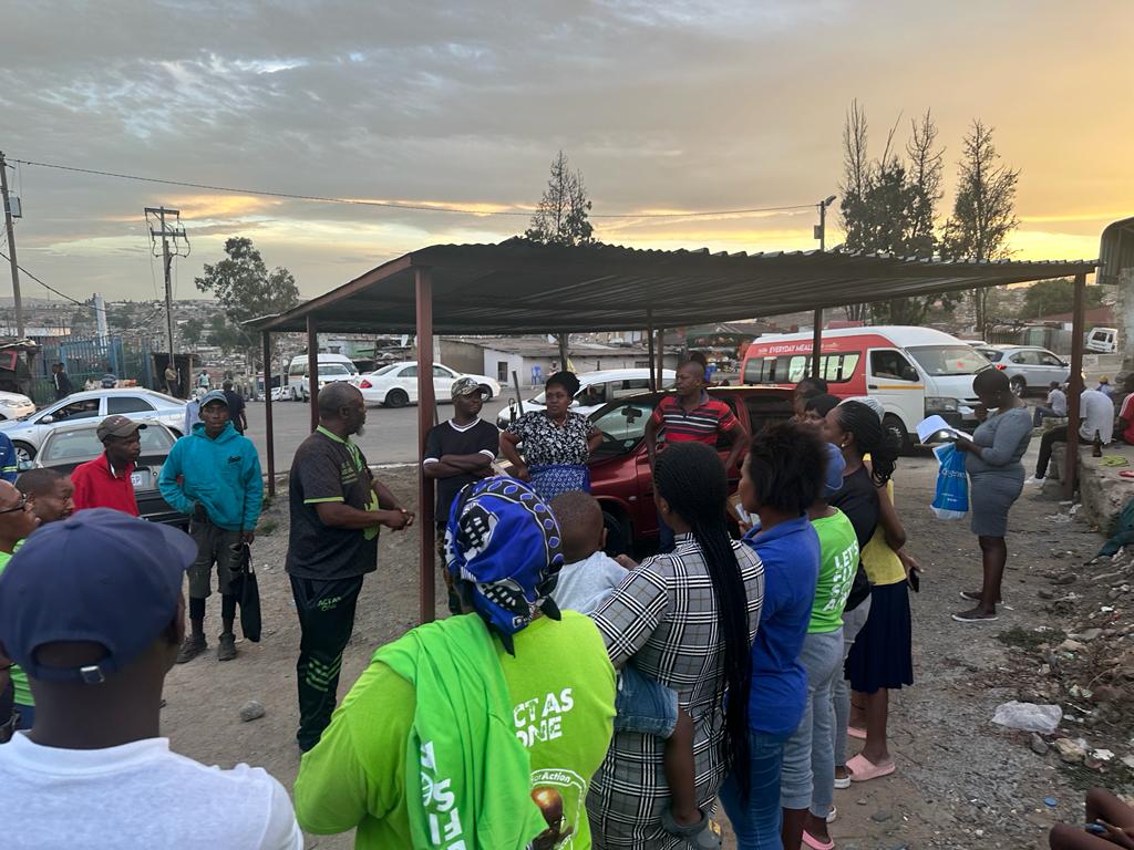 Councillor Shadrack Mkhonto addressing a community meeting in one of the informal settlements in Alexandra, Region E 2... #ActAsOne #LetsFixSouthAfrica