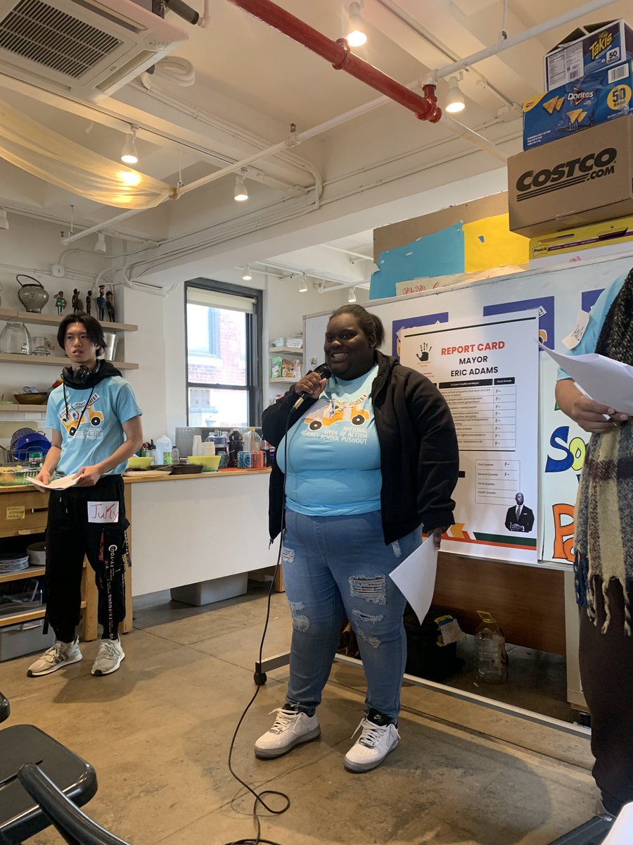 DSC_NY's tweet photo. Narelin from @YA_YAnetwork tells us about the need to have restorative justice in schools! Unfortunately @NYCMayor is funding police instead! 

#PoliceFreeSchools #CommunityNotCops #CareNotCriminalization https://t.co/WmeoFKmn6R