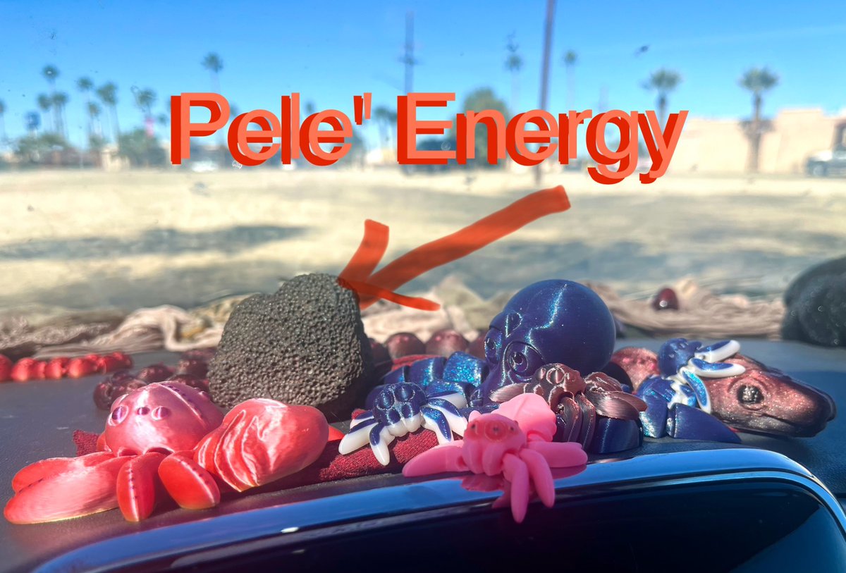 VictoryGoodrich's tweet image. Don't mind me...
#JustSayin
I'm just #Summoning an #Legendary Ally~
🔥
#DashCamAlter