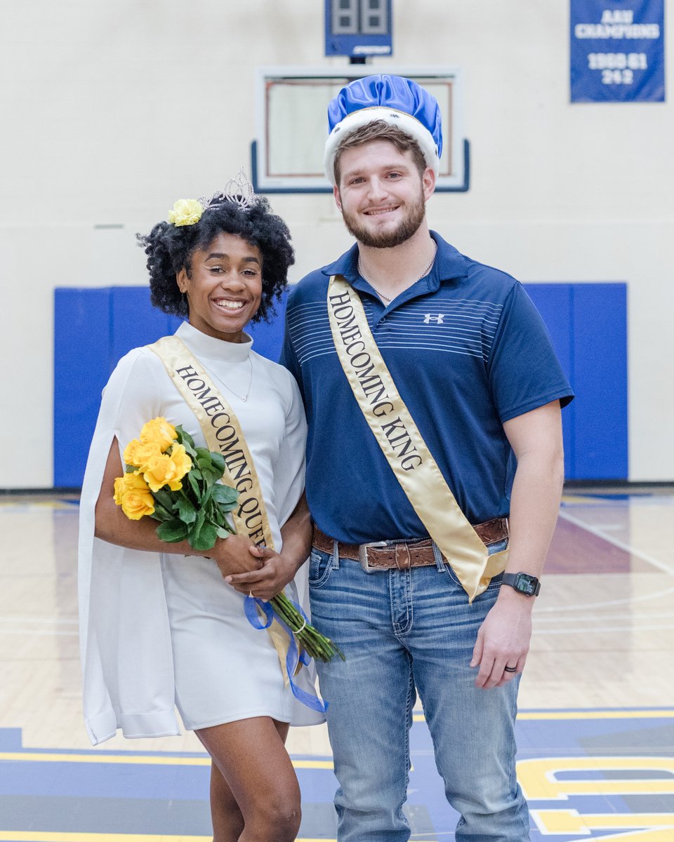 WaylandBaptist's tweet photo. Congratulations to our 2024 Homecoming King and Queen Dyland Jerden and JoNiesha Kennedy! 💙💛👑👑 https://t.co/QDBsCsgy1H