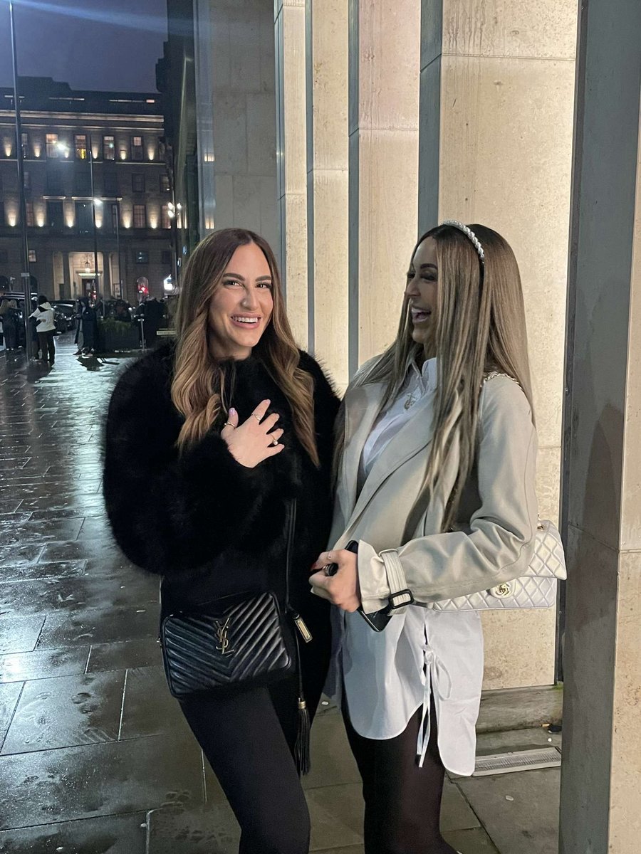 Had the most amazing night with my beautiful bestiee 💕💕💕💕 <a href="/QabikPixel/">Sarah 🎀✨</a>