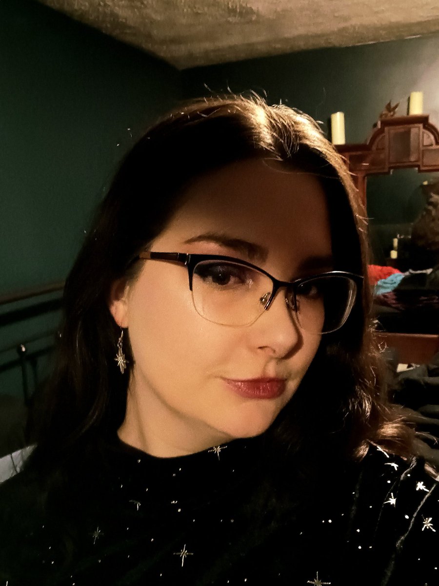 ByrdHeard's tweet photo. I'm excited to go out tonight. I'm trying a different look. https://t.co/qlYe9xNNxy