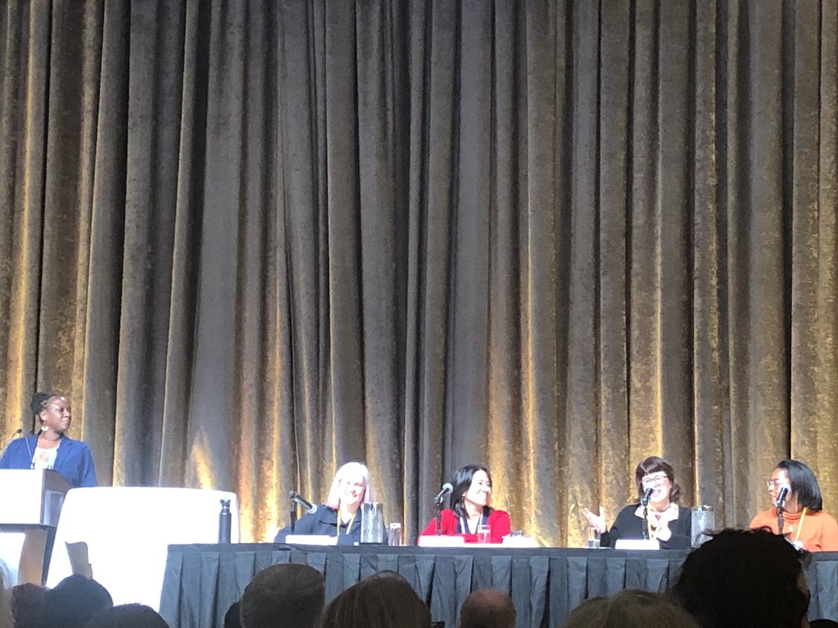 ThereseGilardi's tweet photo. Talking books at #SCBWI #nyc #writerscommunity #writinglife https://t.co/CJPbFeJGV3