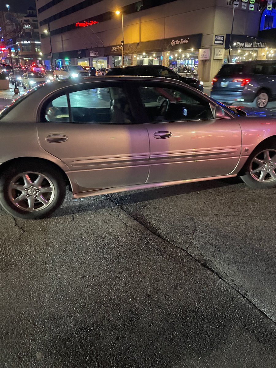 mw_formation's tweet photo. Zags love a LeSabre in Lexington #SabreSpotter #BBN https://t.co/cIJTSMsBAc