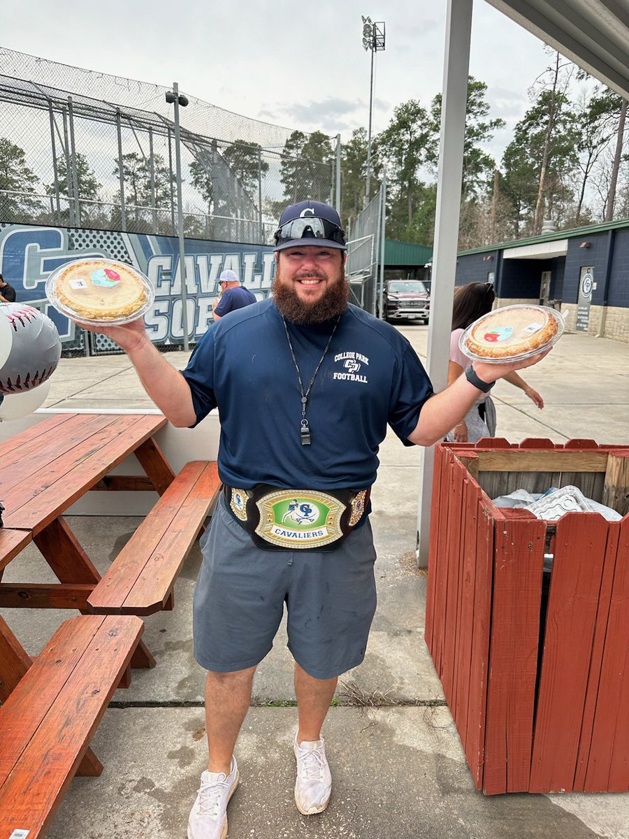 cpcavaliers's tweet photo. 🥧🎉 In our fierce pie eating contest! Coach Halfmann, came out victorious!🏆 Massive thanks to all the awesome parents who came out and brought food for the potluck! You’re truly the best! #PieChampion #FAM1LY #CPBaseball" https://t.co/j91SPQnPJ9