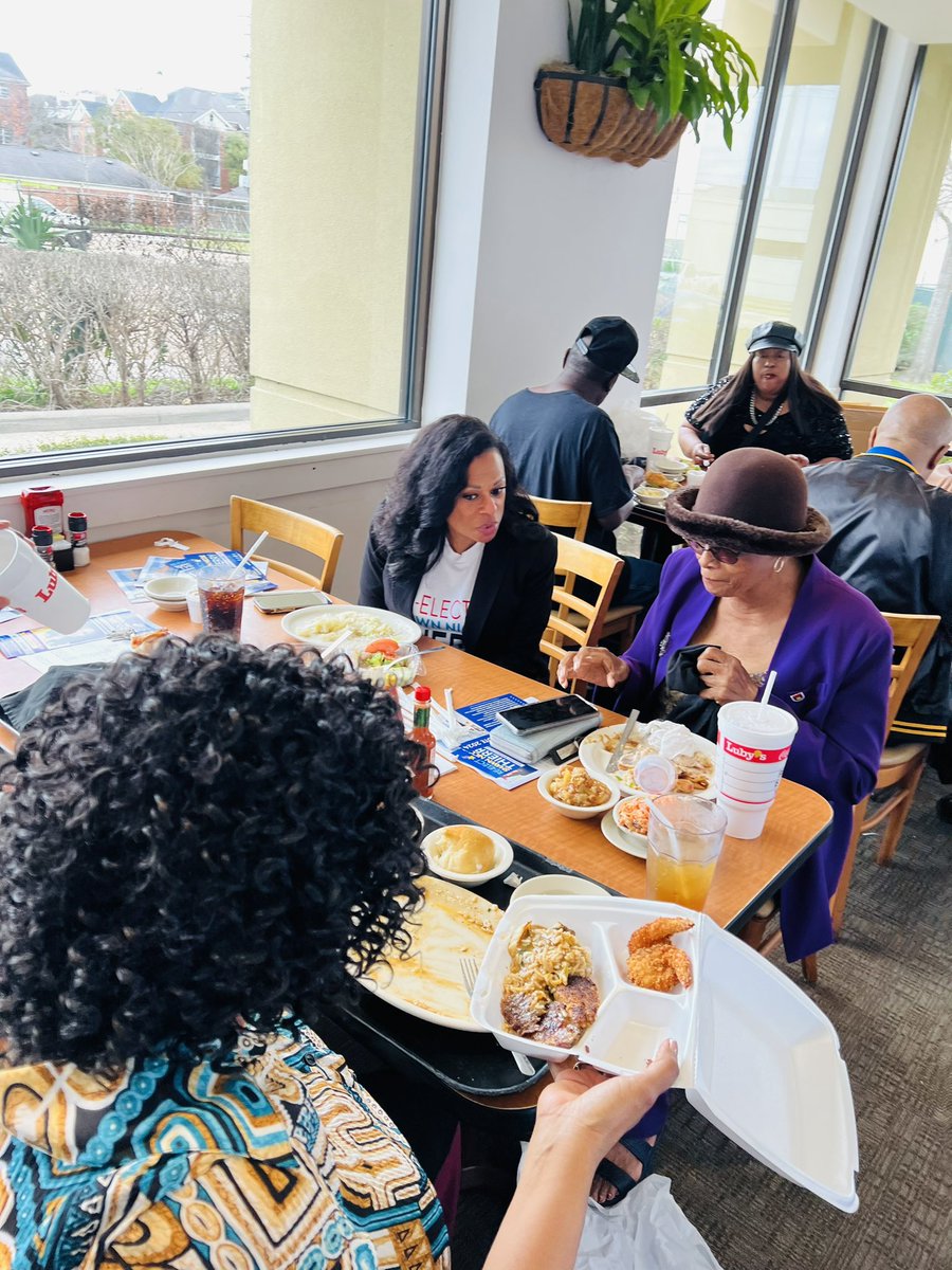 HonShawnThierry's tweet photo. Truly grateful for the sisterly support from Representatives Nicole Collier and Barbara Gervin Hawkins as they graced my District. My constituents fell in love with both of these women for their kindness, knowledge and relatability, 🥰 Their trip to my community brought inspiration, clarity, and unity to the voters and our time was filled with joy, positivity and excitement! ⭐️ Thank you to everyone for making this a truly amazing day. 🙏🏽🌟 #txlege #SistersDoingItForThemselves #ThankYouForBeingAFriend #CommuniyUnity