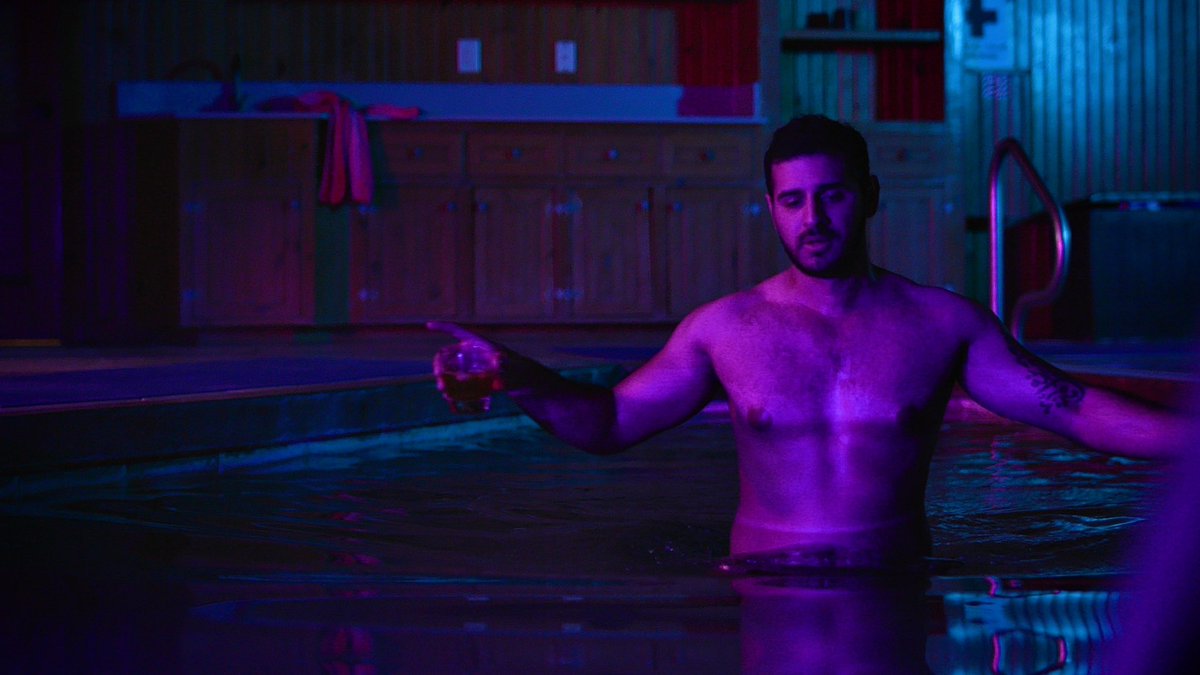 Check out these SIZZLIN new stills from MEAT! Now if that doesn’t give ya an appetite for some delectable queer horror, we don’t know what more to give ya! 🤤🥩🔪🩸
#MEATtheMovie #slasher #supportindiefilm #Filmmaker #indiefilm #horror #LGBTQ #queer