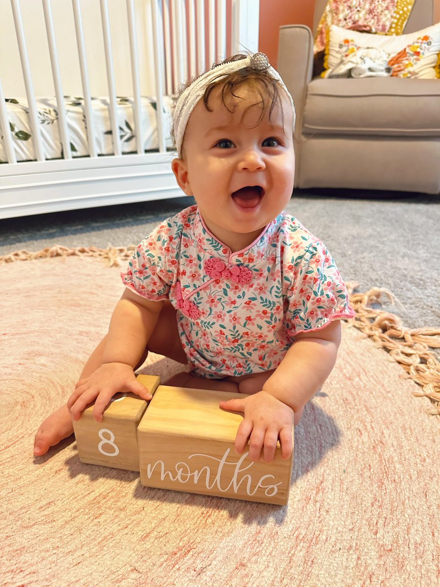 sierraeyang's tweet photo. 8 months and all smiles ✨ https://t.co/4lH0lc9bhZ