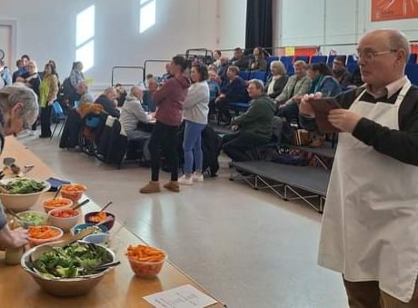 kev4HandH's tweet photo. Caught in action at today's wonderful #BigEat @KindleSouthWye This was what I was photographing! https://t.co/ugrP2F3LRR