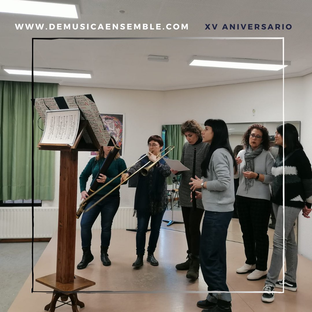 DeMusicaE's tweet photo. Felices tras una jornada intensiva preparando el estreno de nuestro nuevo programa para el @FEMALantigua . Mil gracias al CSM de Murcia por acogernos en su casa para desarrollar nuestro trabajo. 🙏🙏

#DeMusicaEsemble #DeMusicaEnsembleXVaniversario #15añosdeDeMusica #SorJosefa https://t.co/bNchO7xRp5