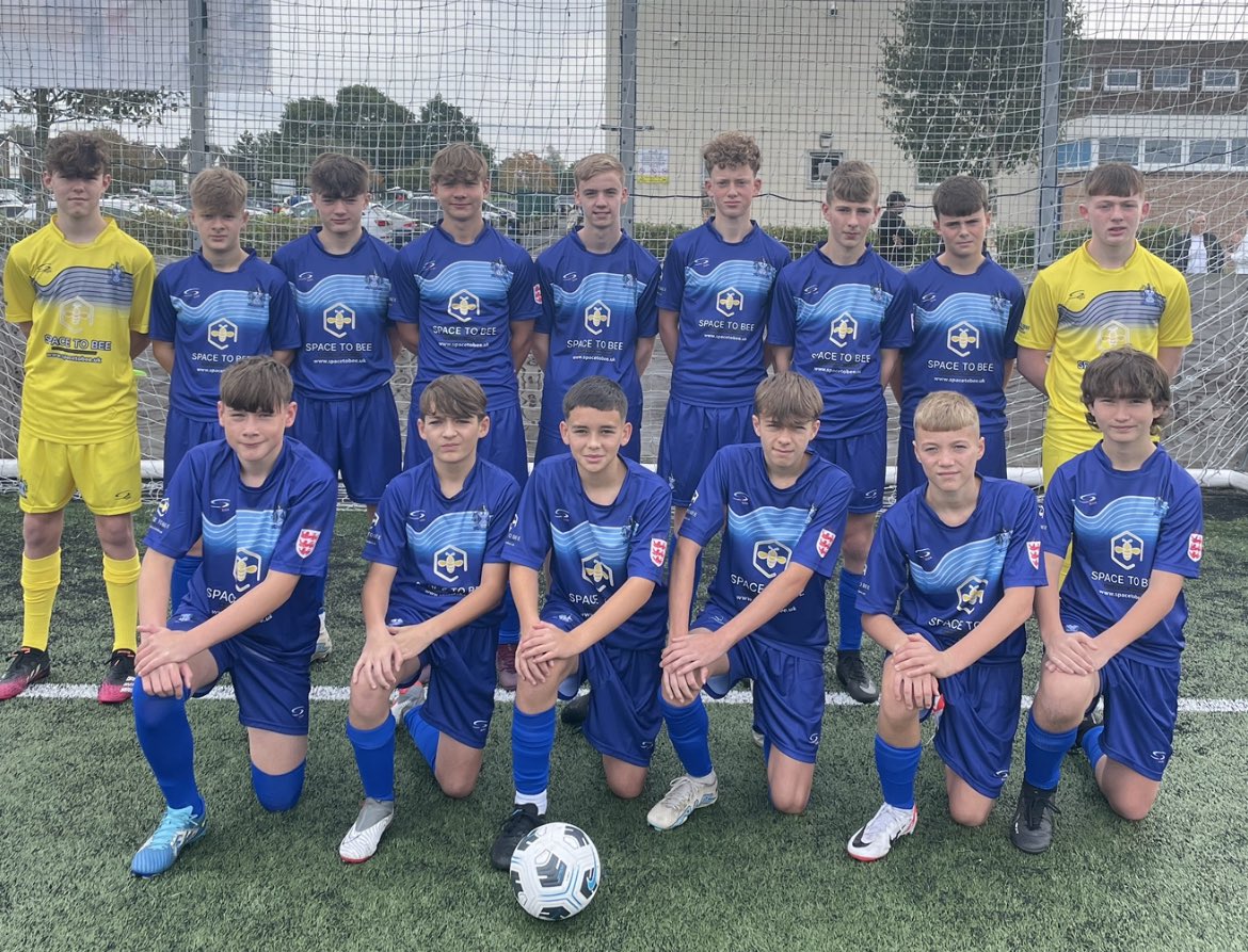Fantastic result for our u14’s. The boys deserved a victory after some good performances recently. Goals from Leo, Asa, Harry! Good luck to Stockport for the rest of the season. #TeamBury 🔵⚪️