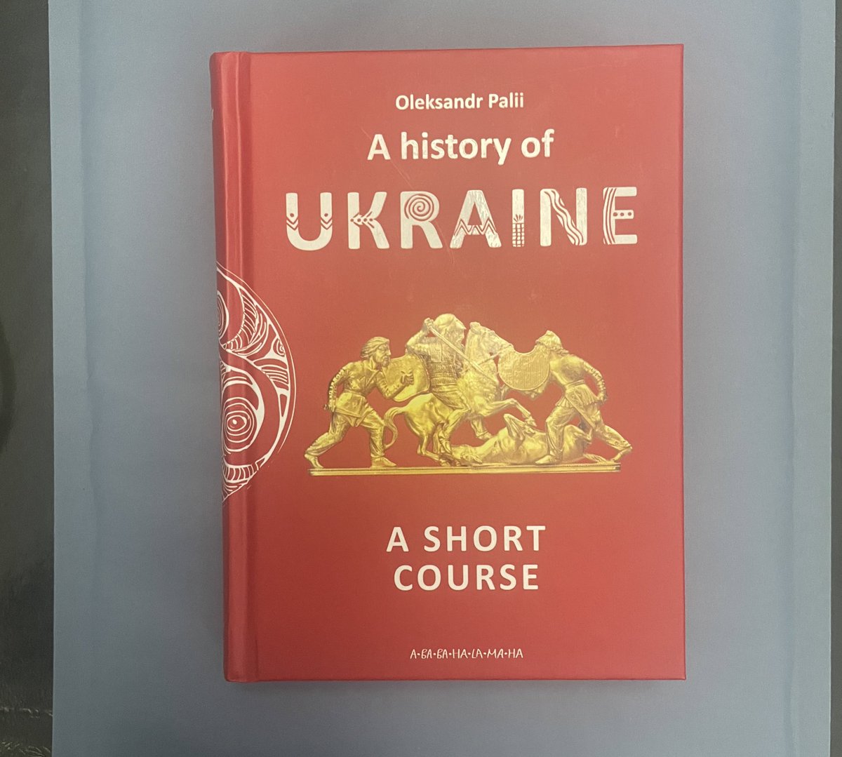 OMarkarova's tweet photo. Putin is not only a terrorist/war criminal with arrest warrant from ICC, but clearly missed all history classes. Do not listen to propaganda&amp;lies from hitler of our times. If interested please read great short course or any of many true history books. or at least look at pics👇🏼 https://t.co/Ar9wgpZVjY