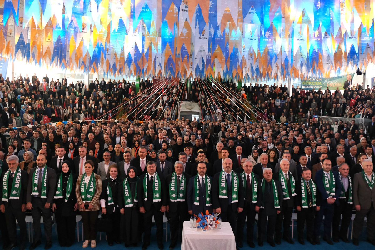 📍Aday Tanıtım Toplantısı Giresun AK Parti İl Başkanlığımız tarafından düzenlenen Belediye Başkan Aday Tanıtım Toplantısına katılım sağladık. Aday olarak gösterilen tüm dava arkadaşlarımıza başarılar diliyorum. Rabbim yar ve yardımcıları olsun. #GerçekBelediyecilik