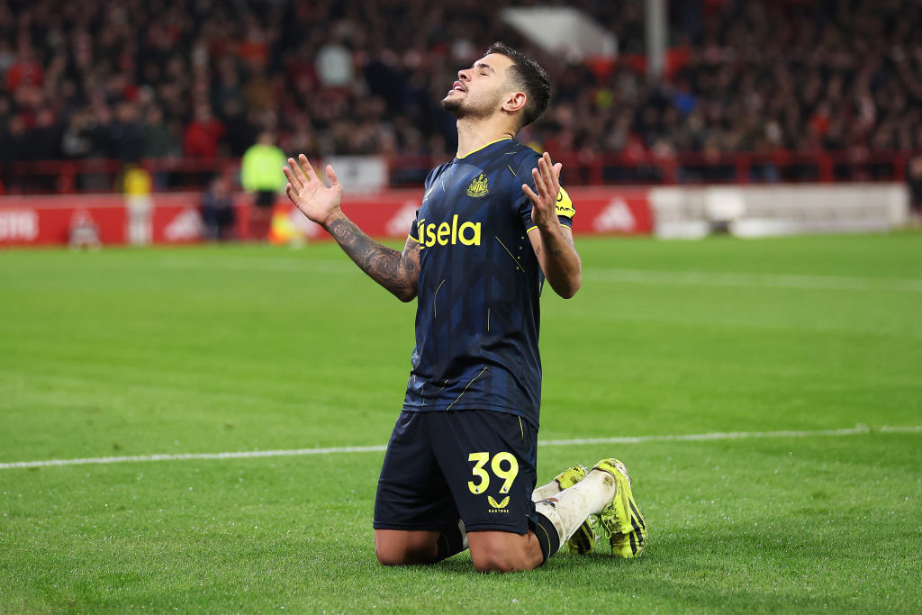 jordancronin_'s tweet image. Bruno Guimaraes🗣️"It was a lovely goal. One of the most beautiful in my career. I dedicate this goal to the Mad Dog because we worked on it in training. When I play as a six, I don't get the chance to play forward as much so I enjoyed playing high."

#NUFC #NOTNEW