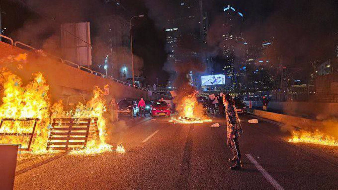 GGAF4txXsAA0Riu?format=jpg&name=medium