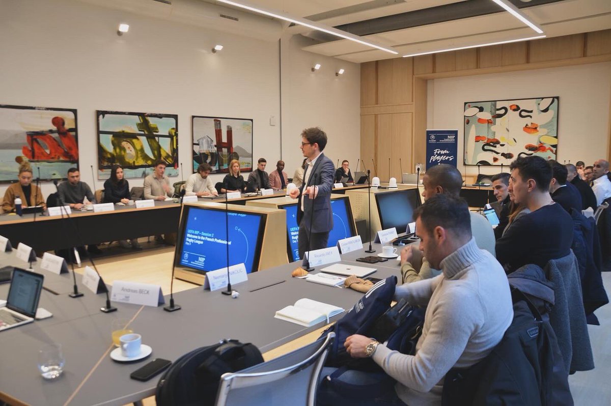 JanniArnth's tweet photo. Educational and interesting days with Uefa MIP in Paris 😄 https://t.co/R2UnyE4eAI