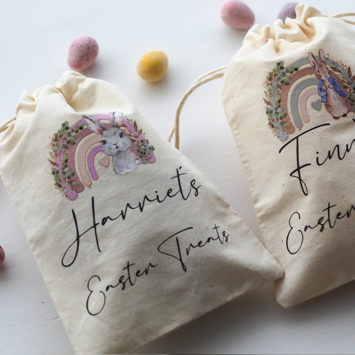WyldCreates's tweet photo. This year we wanted to do something different with our Easter bags. We love how they have turned out 🐰🐥🍫🥚

These are now live on our Etsy ✨

#eastergufts #cricut https://t.co/qIMdSMRT5i