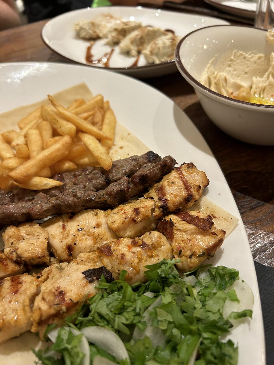 Day 2 - Another great day in the sunshine with smiles all around 🌞🏊🏼‍♀️

Wild Wadi Water Park ✅
Dinner at The Siraj ✅
The Burj Khalifa Light Show ✅