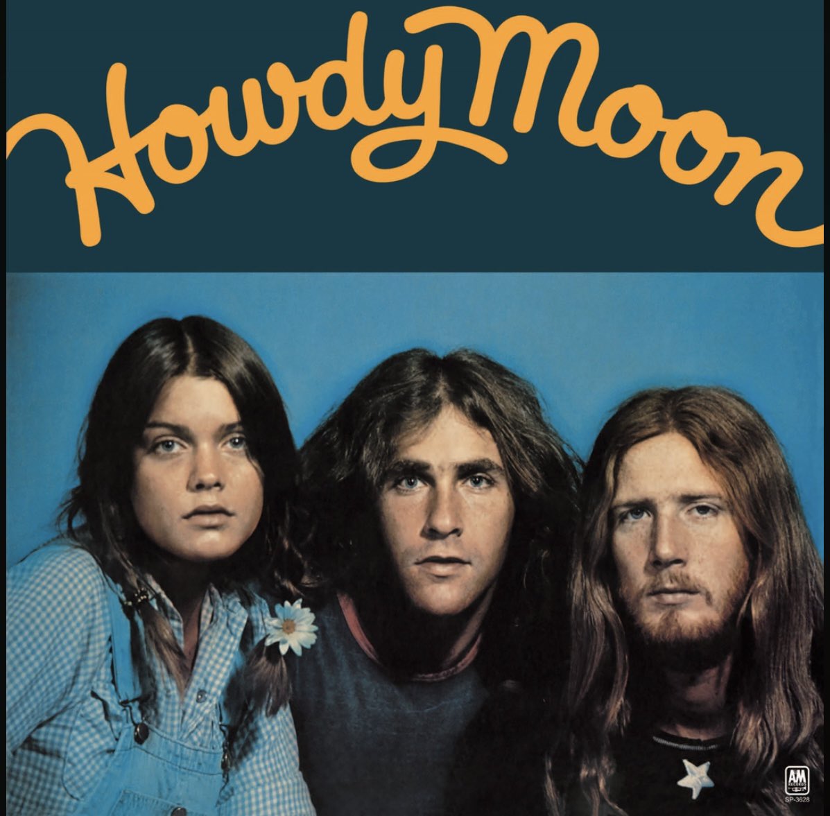 MonJleeau_666's tweet photo. #HowdyMoon
「Love light」
早朝にピッタリな
アコースティックギターと
コーラスの絶品な絡み
これ
相当古い作品だけど
いささかも古さを感じない
清涼な音が満載のアルバムから
そういえば
早見優さんにも
Love lightって曲あったなぁ
どういう意味なんだろ
https://t.co/dvFfOxn0Wm https://t.co/WoUgGlFwCB