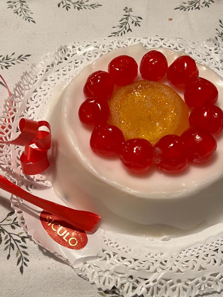 Nonnina10's tweet image. Per la mia meravigliosa #Bolla....buon #Carnevale  e  buona #Finalissima di #Sanremo2024  💥🎉🎉🎉🎉🎤💐