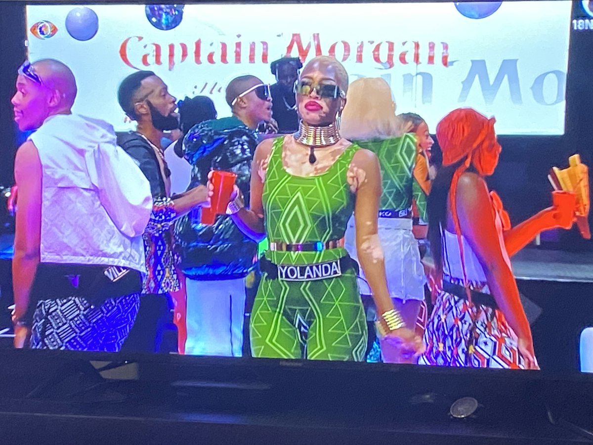 Poppy_Mpoppy 🇮🇹 🍯☄️🔥👢🌶 tweet media