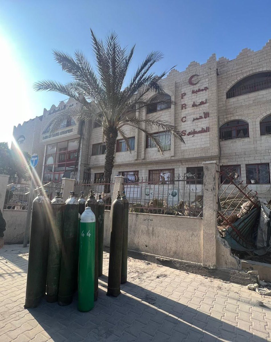 افيخاي ادرعي tweet media