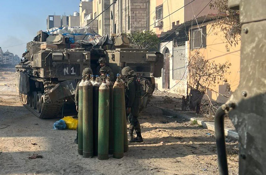 افيخاي ادرعي tweet media