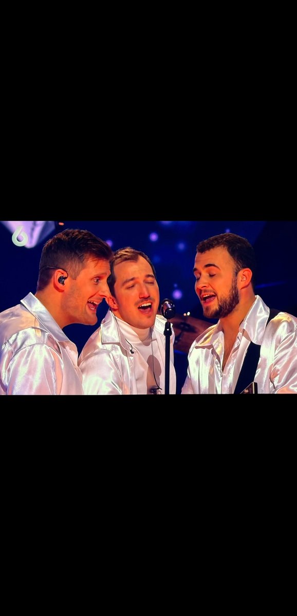 Evelien65's tweet photo. Wat zijn die gasten goed❤️#beegeesforever https://t.co/WAW14x9k0L