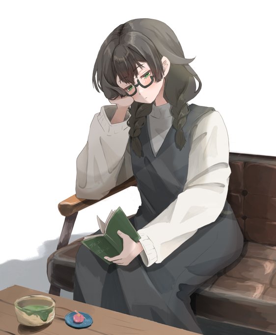 #三連休はフォロワーが増えるらしい

どうもお絵描きザコ幼女です 