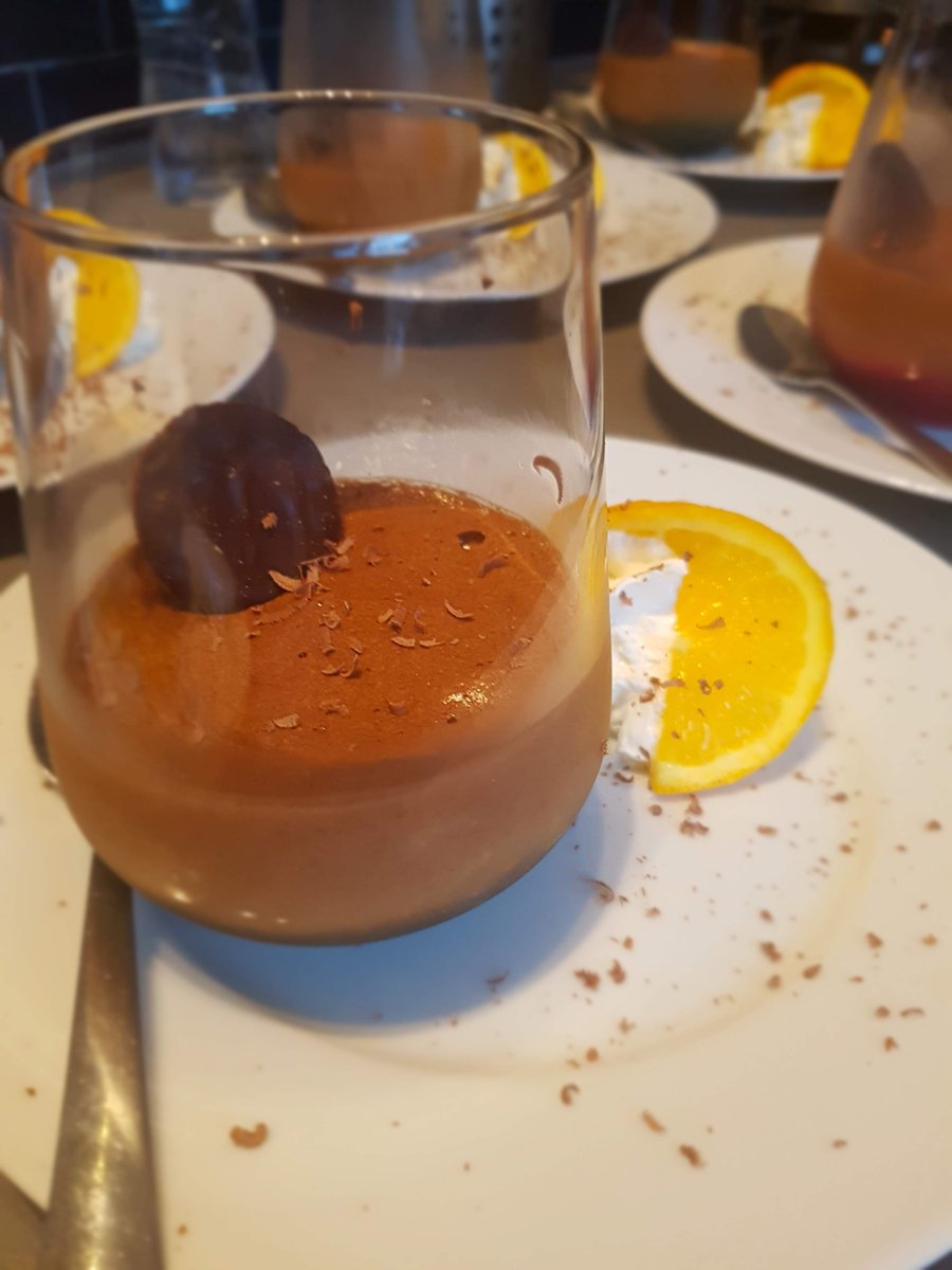 FreeRangeChalet's tweet image. VEGAN WEEK

We're absolutely delighted to have been asked to cater for a Vegan group on their Family Ski Holiday this week.

Here's a taster of Day 1

Tomato Soup, Bunny Chow, Chocolate Mousse.

Let us know if you want the recipes.

#Vegan #VeganFood #FamilySki #WinterHoliday