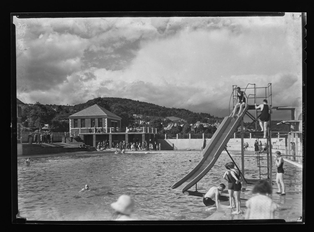 Chris Romer-Lee tweet media