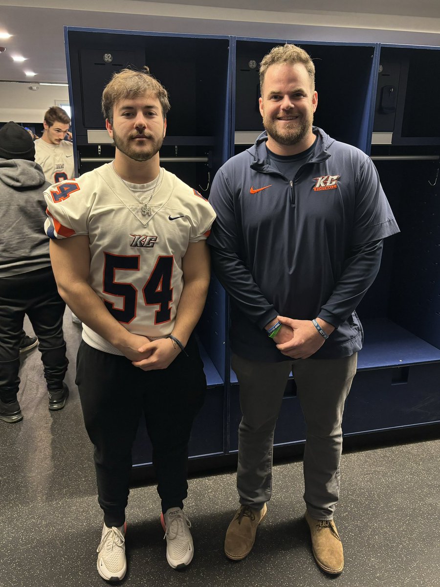 dantonelli54's tweet photo. Had a great Official Visit at Keystone College today! Thank you @KirwanCoach for the invite and opportunity! #1Day1Brick @KeystoneFTBL @CoachJHiggins @Coach_DSmith28 https://t.co/RNr8F3gpjJ