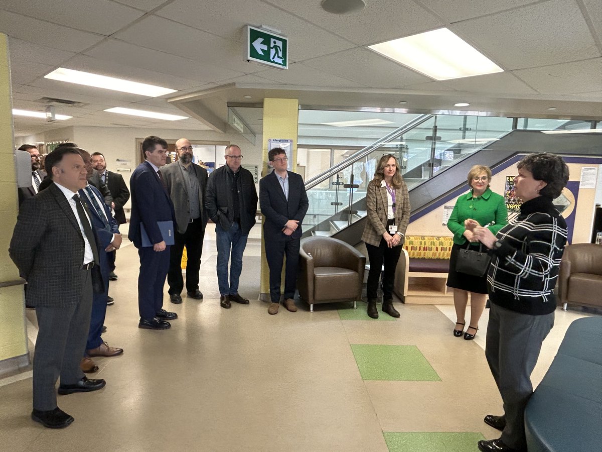 Robin Martin tweet media