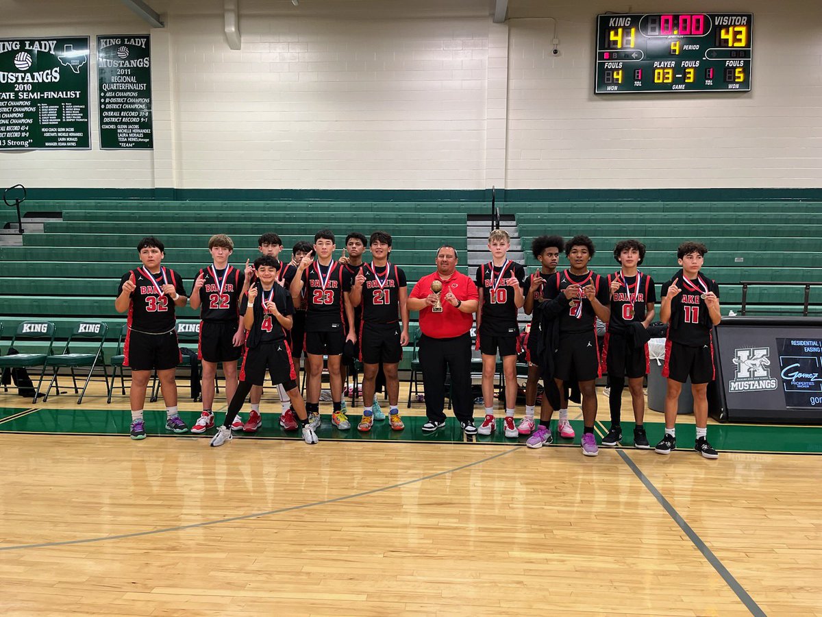 BroncAthletics's tweet photo. Great day to be a Bronc! Congratulations to 8A Boys Basketball in winning the @CCISD Championship! Thanks to all the HS coaches and @ccisdathletics_ for putting on a great season and tournament. #FutureTexans #BroncPride #EOK @RAYHSBasketball @wbrayfootball https://t.co/oqhGtwUliD
