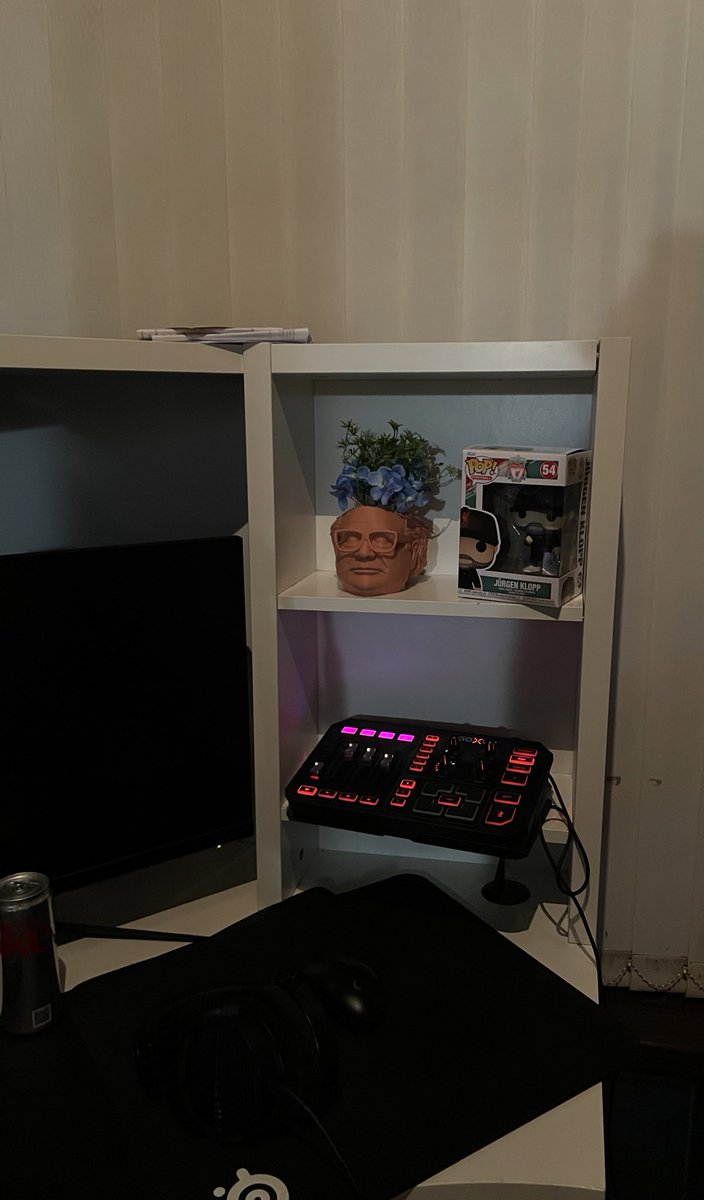 hannahb3210's tweet image. good aul Danny