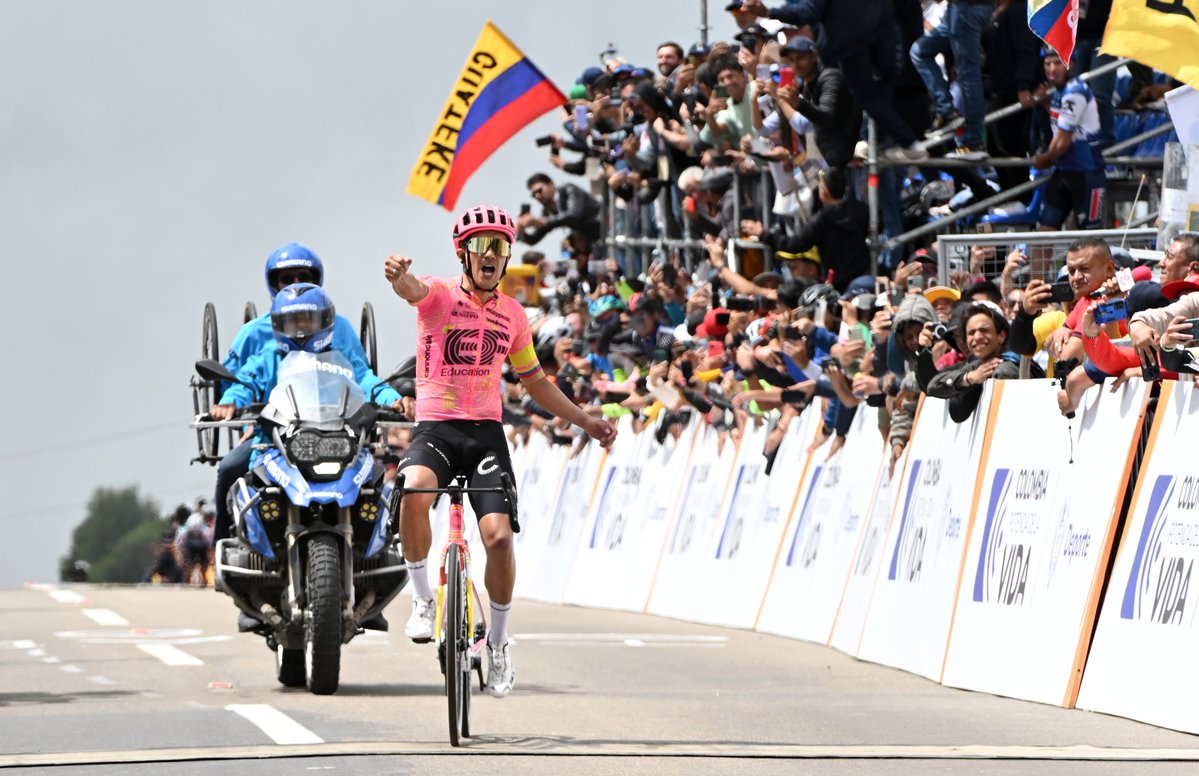 5ª #TourColombia2024   

Victoria del oro olímpico Carapaz a 2.900 metros de altitud

Contreras, 3º tras Caicedo, mantiene el liderato  

-CLASIFICACIONES COMPLETAS 
-Vídeo 
-Crónica 
-Perfil etapa final  

Puntos #TOPCiclo21 <a href="/SergioSamitier/">Sergio Samitier</a> y <a href="/gainzalek/">Alejandro Gainza Rodriguez</a>

ciclo21.com/5a-tour-colomb…