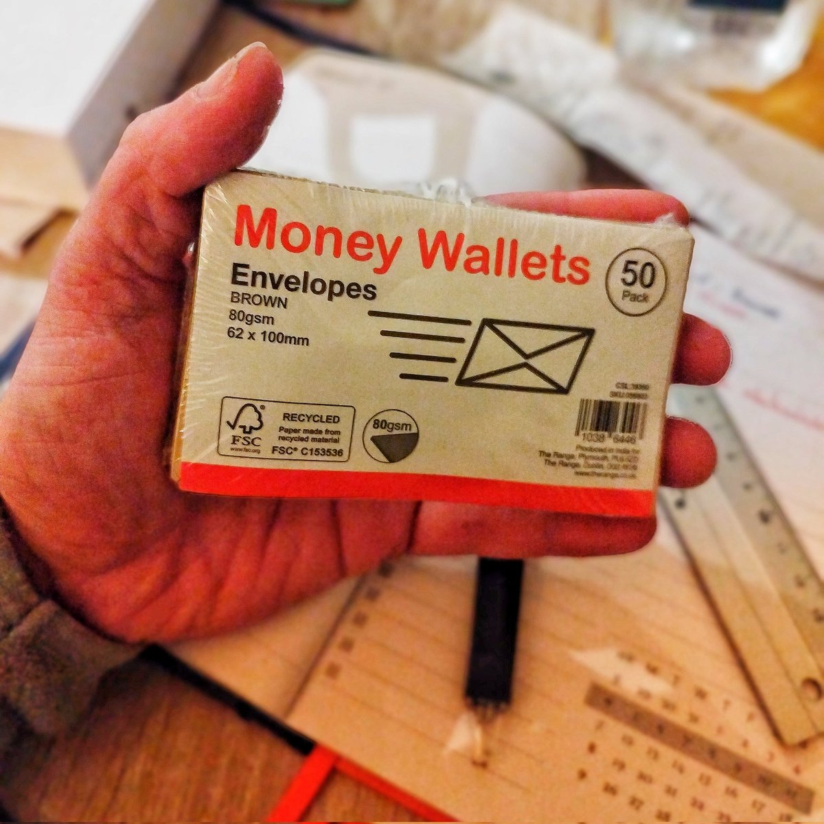The Minimalist Secret To Money Management - Pay In Cash Envelope System & Shop Local (This is getting increasingly difficult for a reason but not impossible). Who else shares this sentiment & What Are Minimalist Money Hacks? #minimalism #minimalistliving