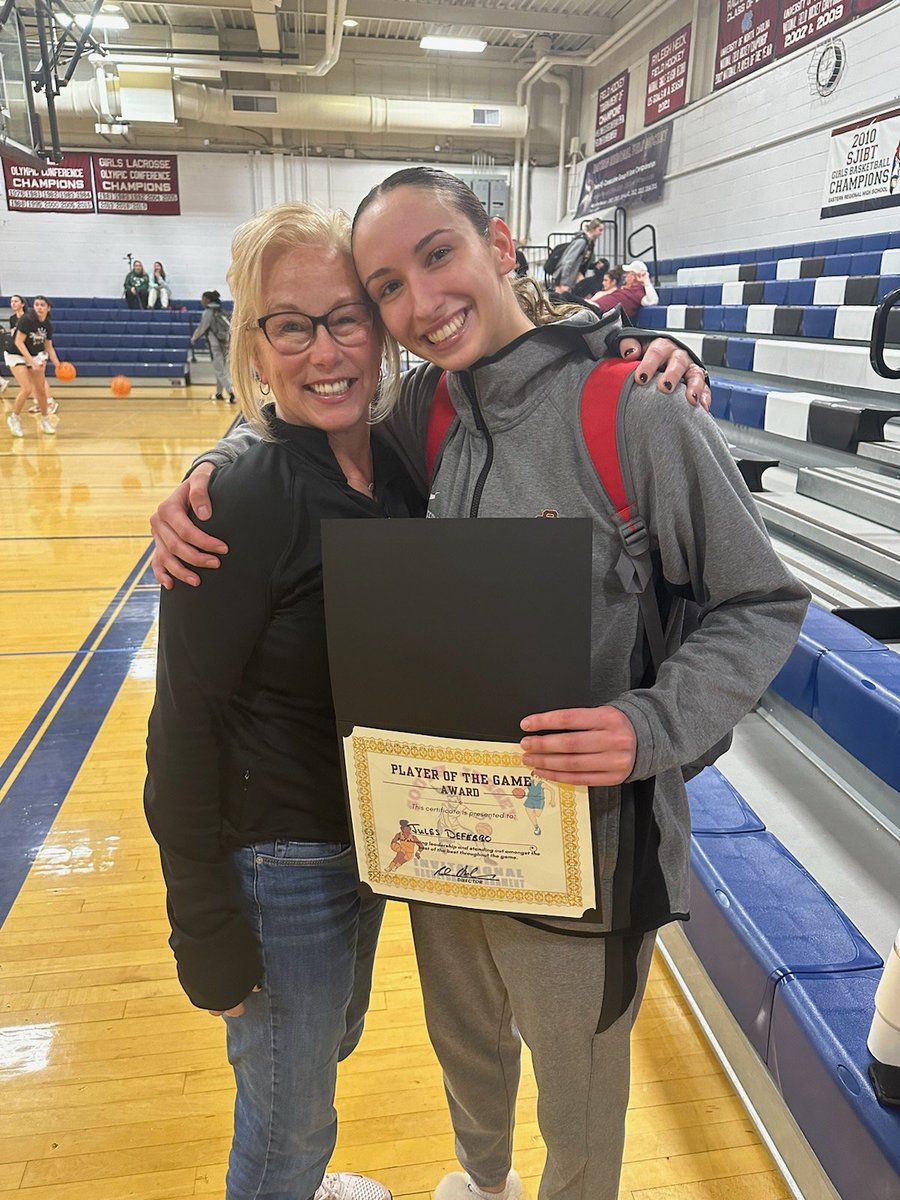 Julianna DiFebbo (@juliannad1021) on Twitter photo So thankful that Coach Trish came to see me play today! ❤️❤️
#keeprunnin
#goladyrams
<a href="/LadyRunnin/">Lady Runnin Rebels</a> So thankful that Coach Trish came to see me play today! ❤️❤️
#keeprunnin
#goladyrams
<a href="/LadyRunnin/">Lady Runnin Rebels</a>