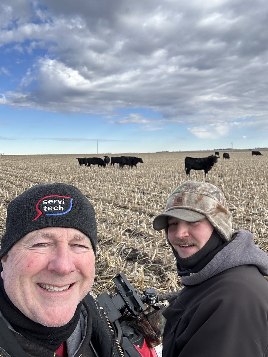 Clark_Agronomy's tweet photo. Thayer County Nebraska. A little grid sampling on a Friday morning with @ethan_lang1. Yes, cattle will chew on soil sample bags & carry them away. #servitech #soilsampling #naicc1978 https://t.co/54vgFCJJYV
