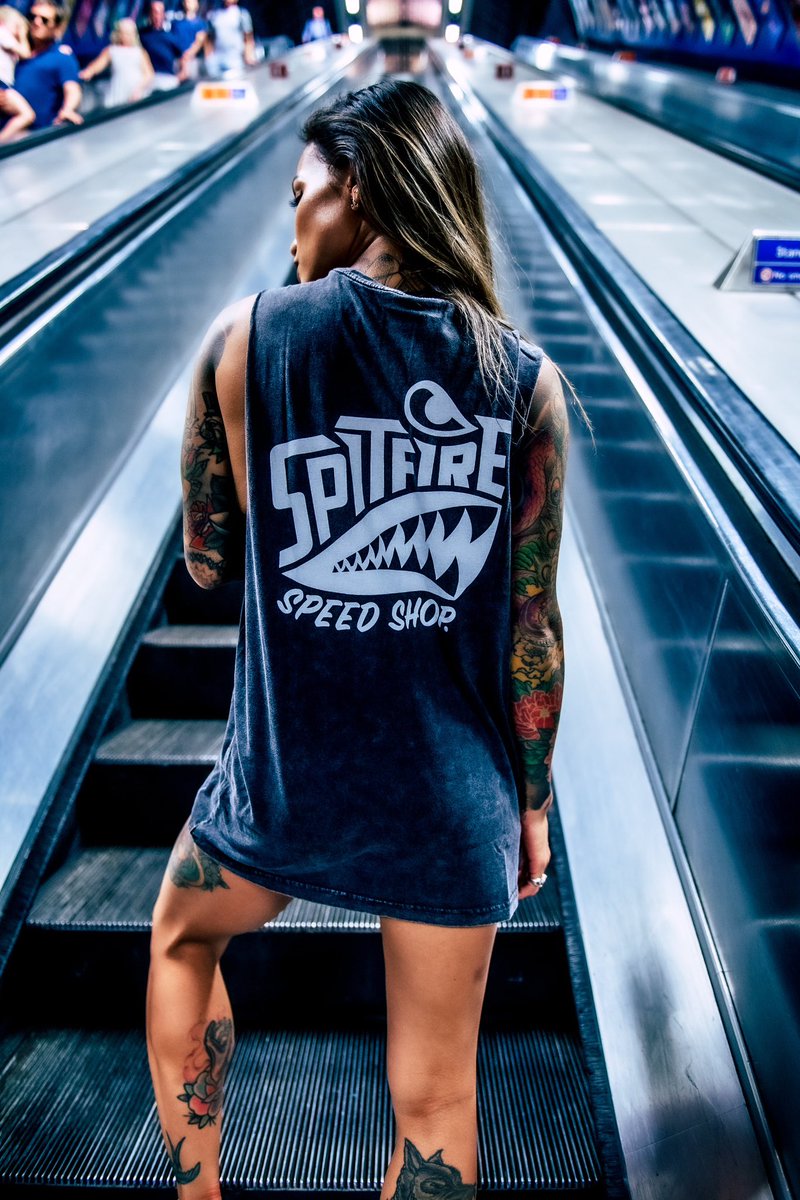 spitfire_speed's tweet photo. Buy a Spitfire Midnight Blue T-Shirt and get 50% Off a Spitfire Vest!
https://t.co/EYzSCivh00 https://t.co/USfqIPojZf