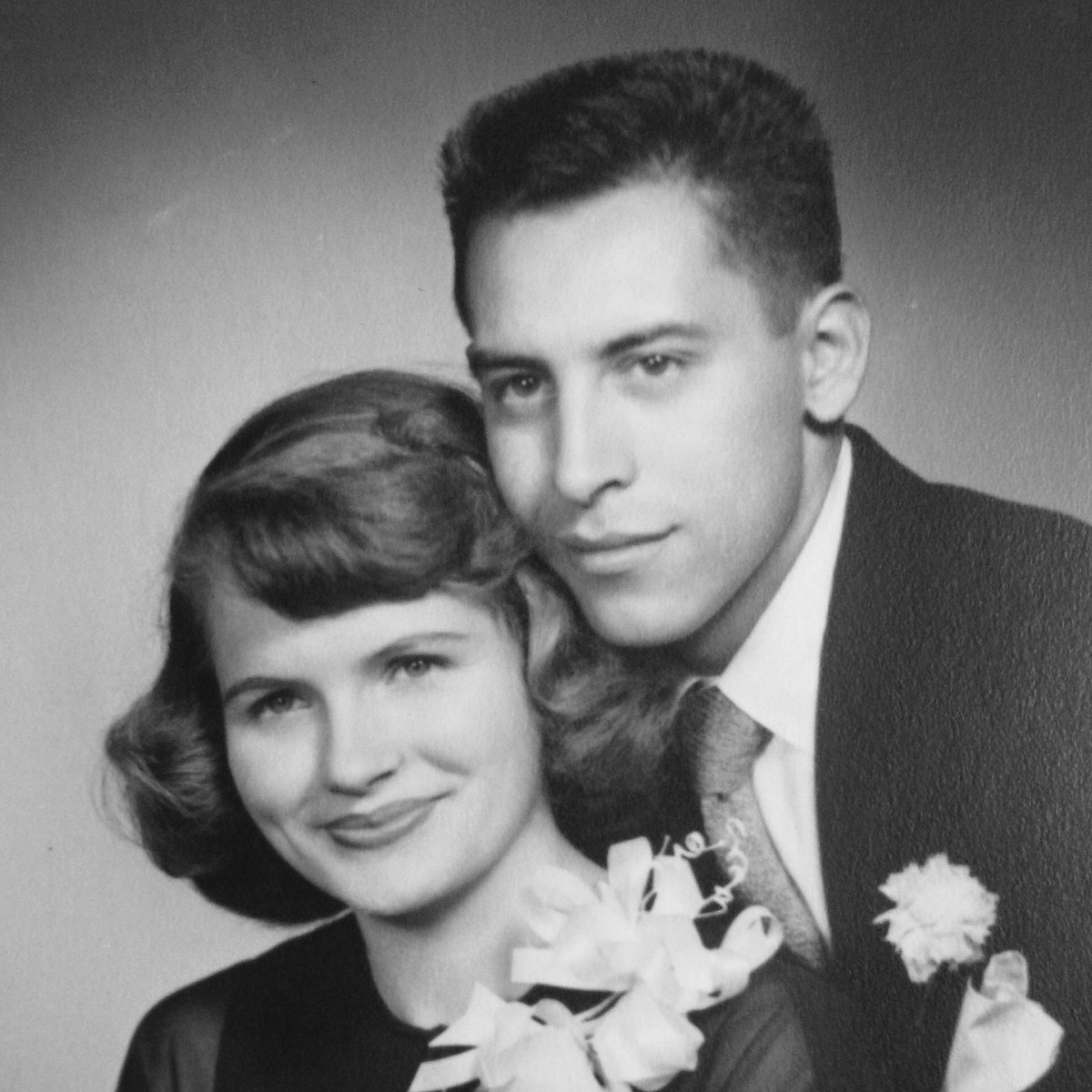 JFT_camera's tweet photo. Gloria Davis Torres - 1931-2024. Rest in peace, Mom. I love you. https://t.co/KTOAGrWSSL
