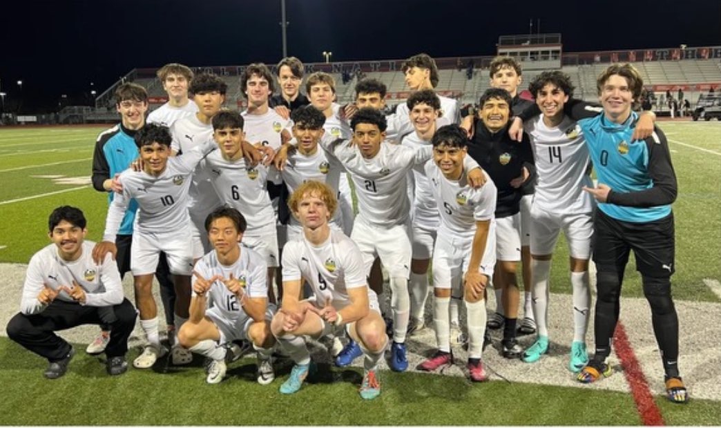 Goals by Santiago Diaz and Gabriel Torreblanca. Way to shut them out, boys!