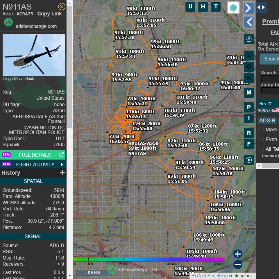 alanhenney's tweet image. VEHICLE PURSUIT WITH MANHUNT--- Harry Thomas Way and Q St NE. Robbery suspects bailed from SUV, now on foot after a brief pursuit using Falcon. @HelicoptersofDC #EckingtonDC #DCCrime