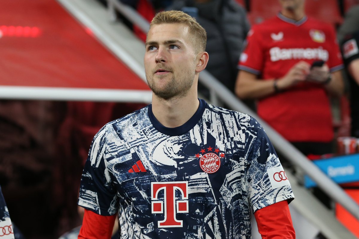 Bayern Galaxy tweet media