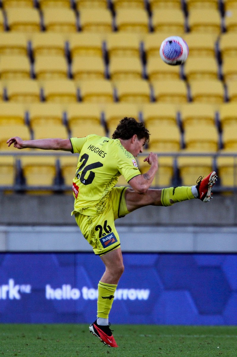 NZPhotomac's tweet photo. Issac Hughes would obviously carve up at Mish Mosh. Cracking dance moves #COYN #NixLevel https://t.co/wc2AgFLaHb